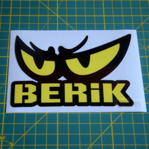 Вінілова наклейка на мотоцикл - Berik