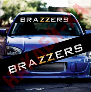 Сонцезахисна наклейка на лобове скло автомобіля - BRAZZERS, 135*20 см