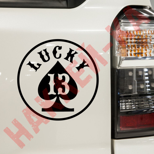 Виниловая наклейка на автомобиль - LUCKY 13